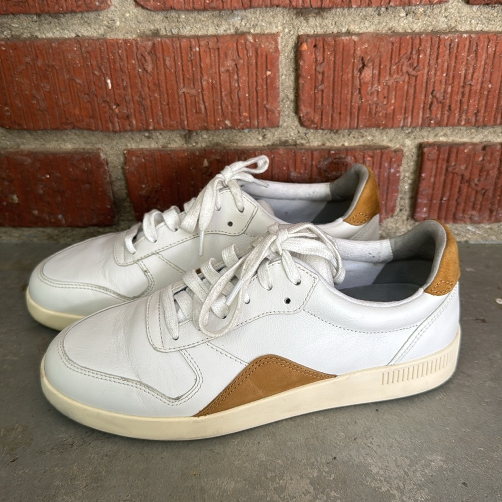 Everlane Thread Court Sneaker